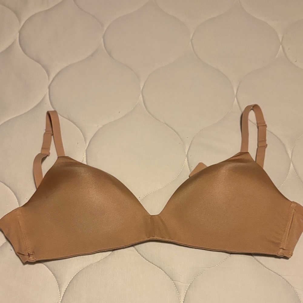 SKIMS wireless Tan Bra